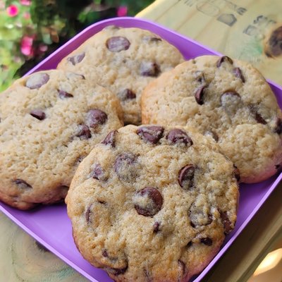Chocolate Chip Cookies