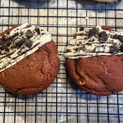 Red Velvet Cookies 