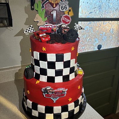 Tiered Cake - 8” Top 10” Bottom (Feeds 54)