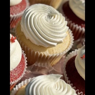 Vanilla Cupcakes ( Basic Flavor) 