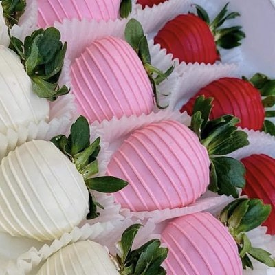 Half Dozen Dip And Drizzle Strawberries 💕