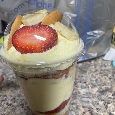 Strawberry Banana Pudding Cup  🍌