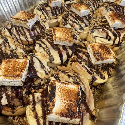 Flavor Of The Week Cinnamon Rolls 12pk