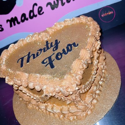 6 Inch Heart Cake