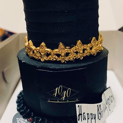 Regular 2 Tier (serves 40-45)