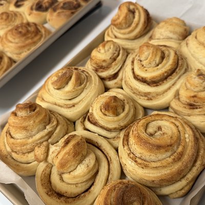 Sourdough Cinnamon Rolls 