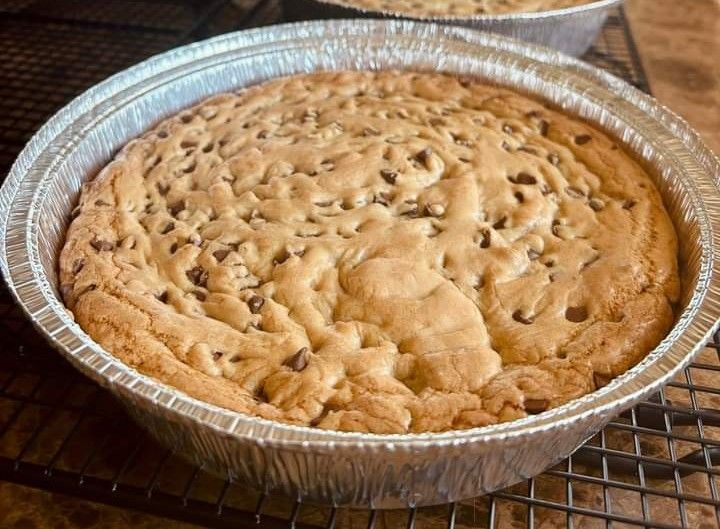 Cookie Cake (Chocolate Chip,smores,Brownie)
