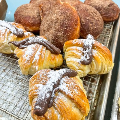 Classic American Gourmet Croissants - 4 Count