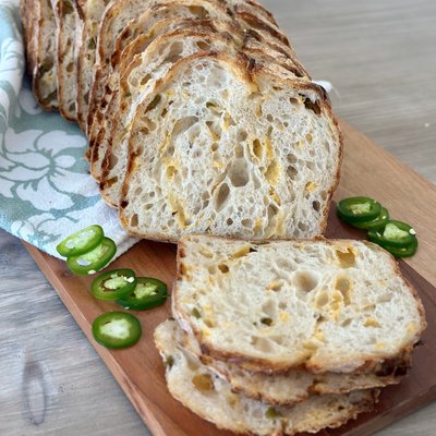 Cheddar Jalapeño Loaf