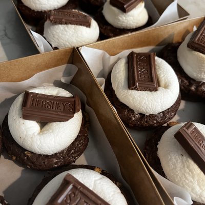 SMORES BROWNIES