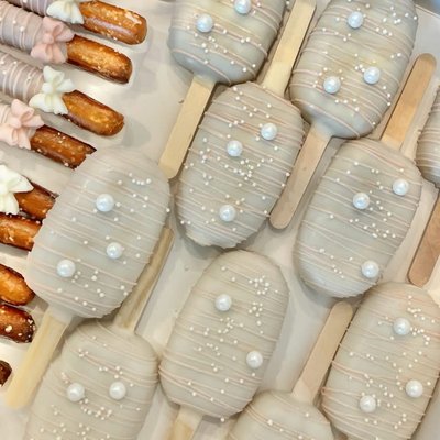 Cakesicles