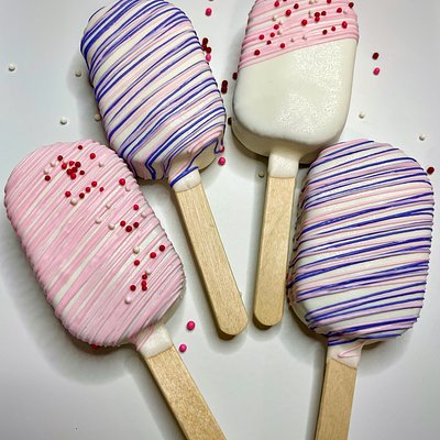Cakesicles 