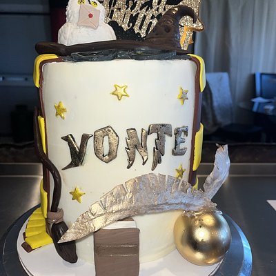 Harry Potter Theme Cake