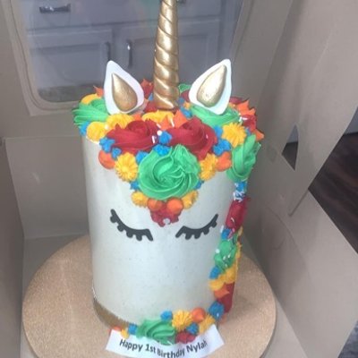 Custom Cake 6 Inch (Feeds 10-12)