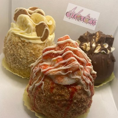 Cheesecake Stuffed Apple 