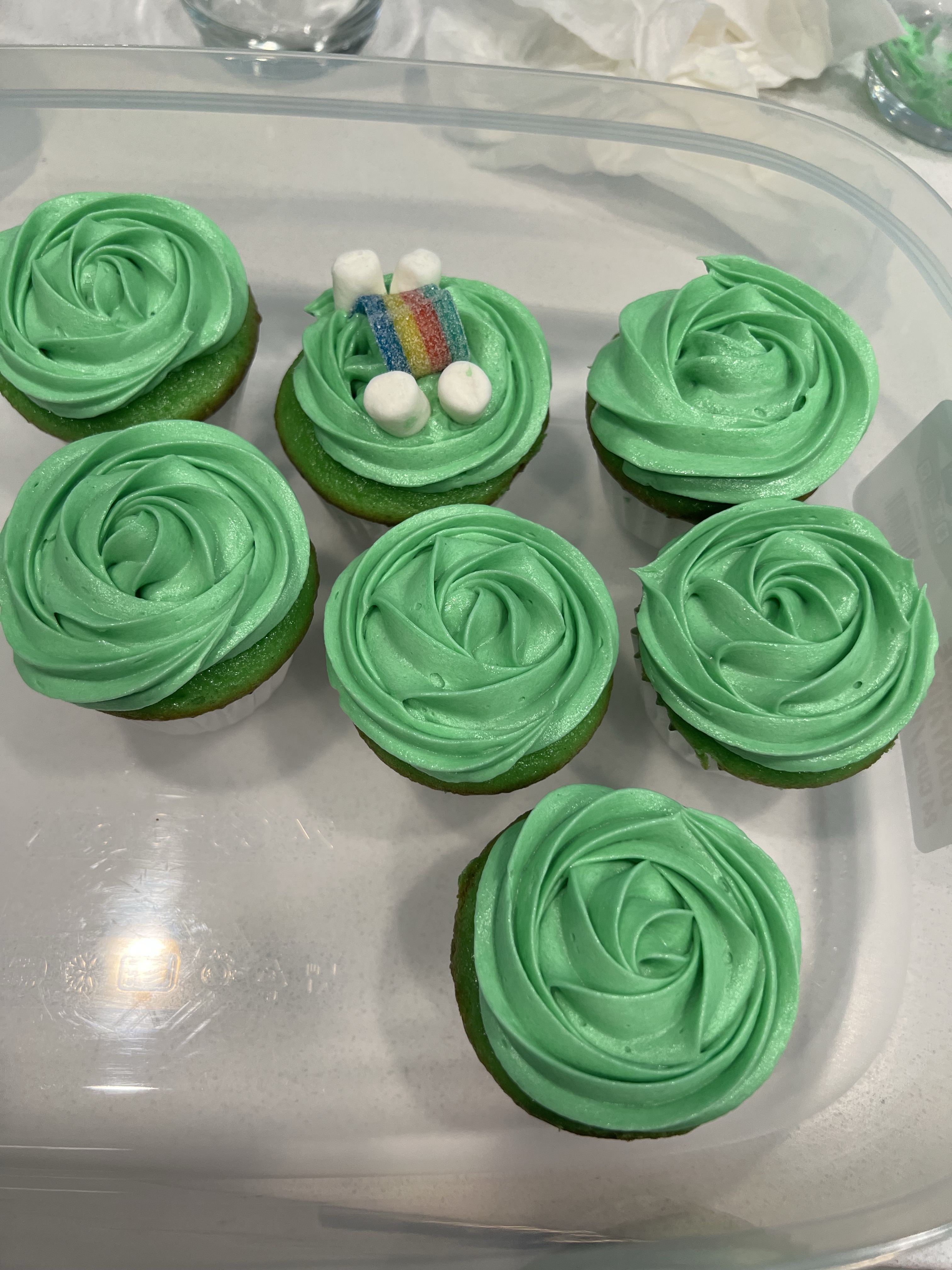 Cupcakes Simple One Color One Flavor 