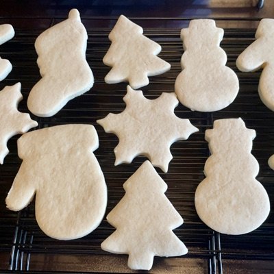  DIY Cookie Kit With 3 Colors Icing 1 Doz $25 Or 2 Doz. No Icing $24