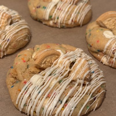 Golden Oreo Cake Batter Cookies 