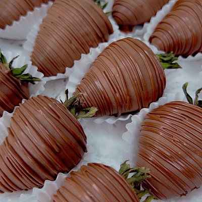 Milk Chocolate Covered Strawberries 