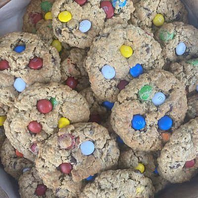 Monster Cookies