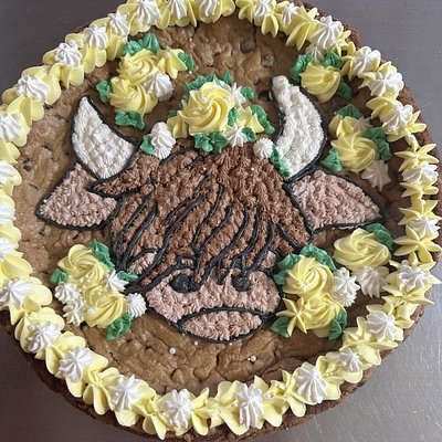 12in Chocolate Chip Cookie Cake