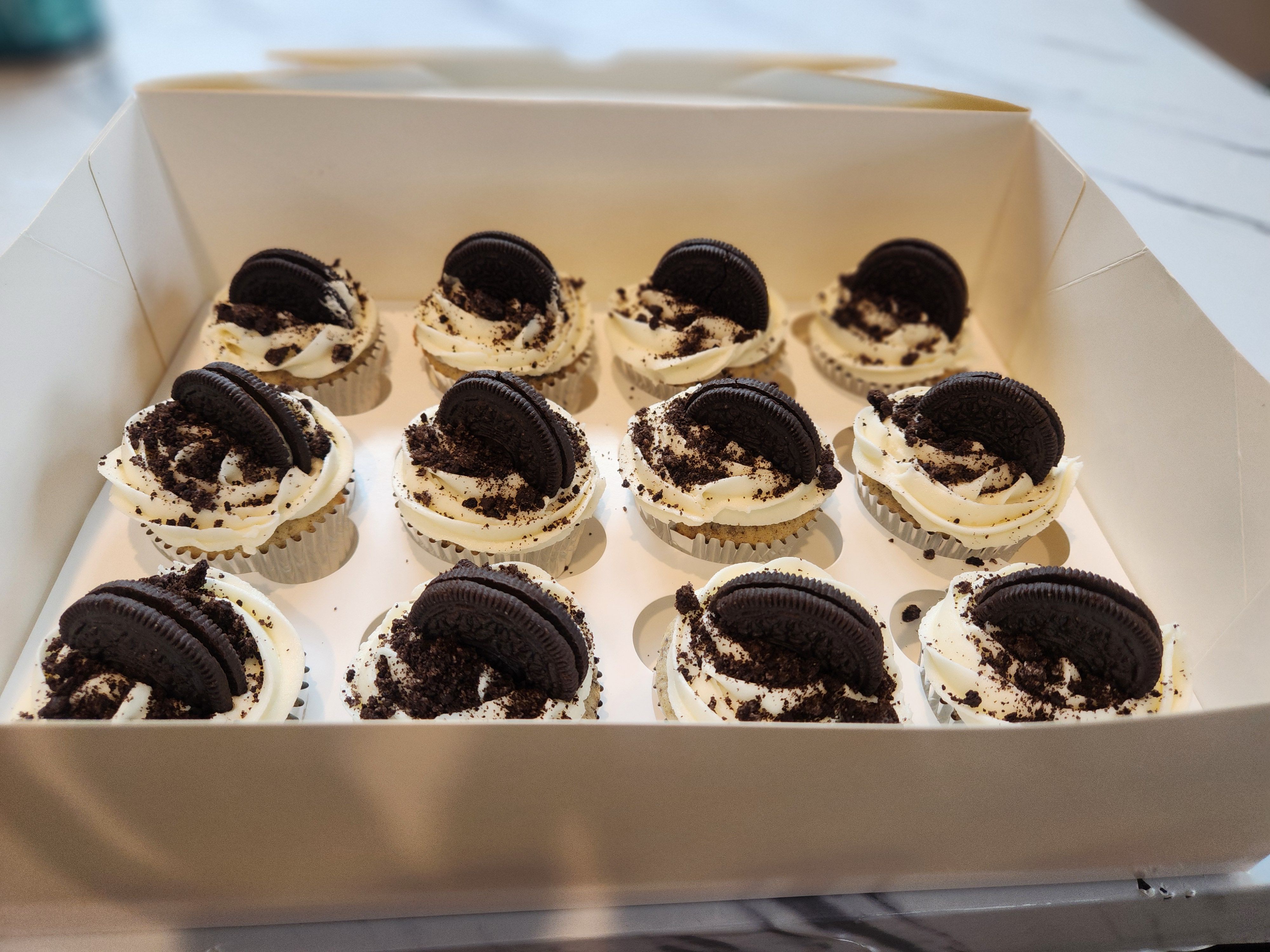 CookiesnCream Cupcakes