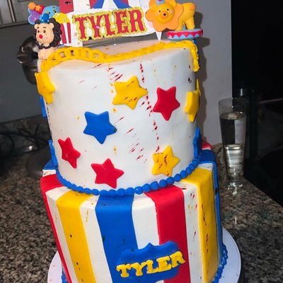 Signature Tier Cake Collection