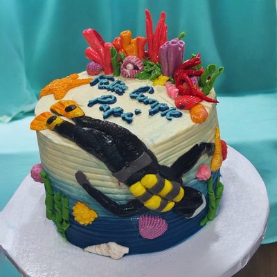 Fondant 3D decor (over 5 pieces)
