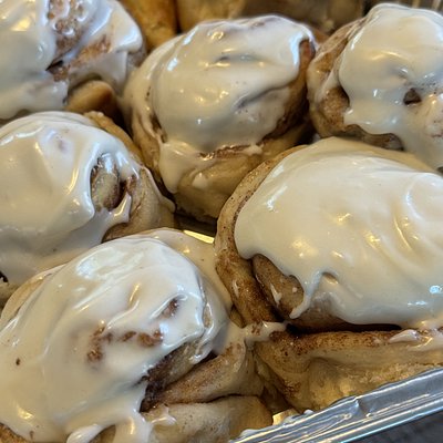 Bill’s Cinnamon Rolls 