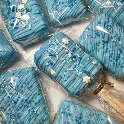 Chocolate Dipped Rice Krispie Treats (6)
