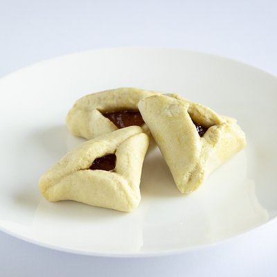 Apricot Hamantaschen 