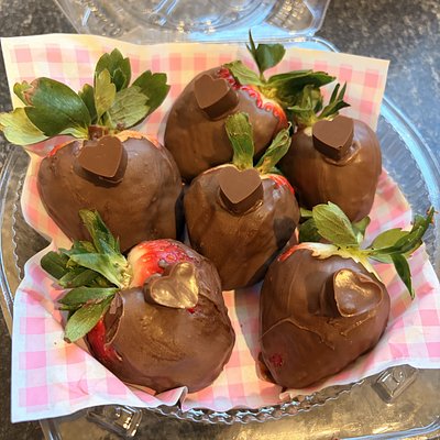 Chocolate Covered Strawberries 