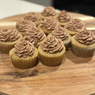Strawberry, Vanilla, or Chocolate Cupcakes