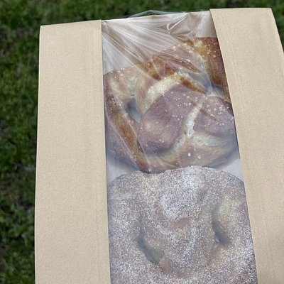Cinnamon Sugar Pretzel (4ct)