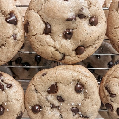 Chocolate Chip Cookies (1 Dozen)