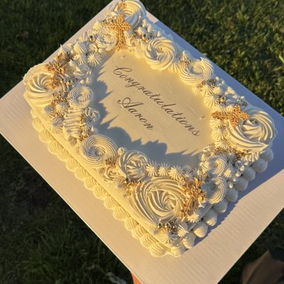 1/4 Sheet Cake 