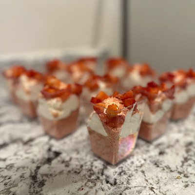 Strawberry Crunch Cheesecake 