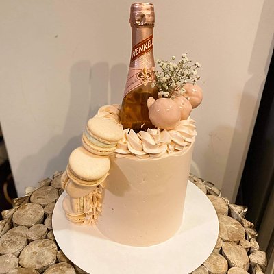 Champagne Cake