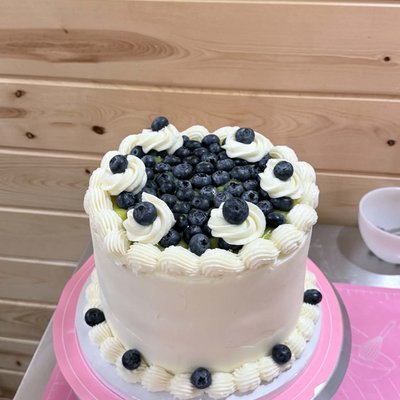 Lemon Blueberry Cake (8 In)