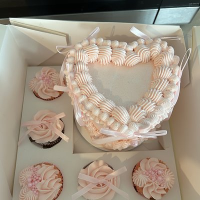 Cake + Cupcakes Bento Box 