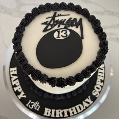 6” Cake Covered In Fondant (simple Decor)