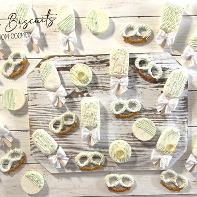 Cake Pucks/ Cakescicles 