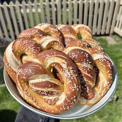 Sourdough Soft Pretzels (Qty: 6)