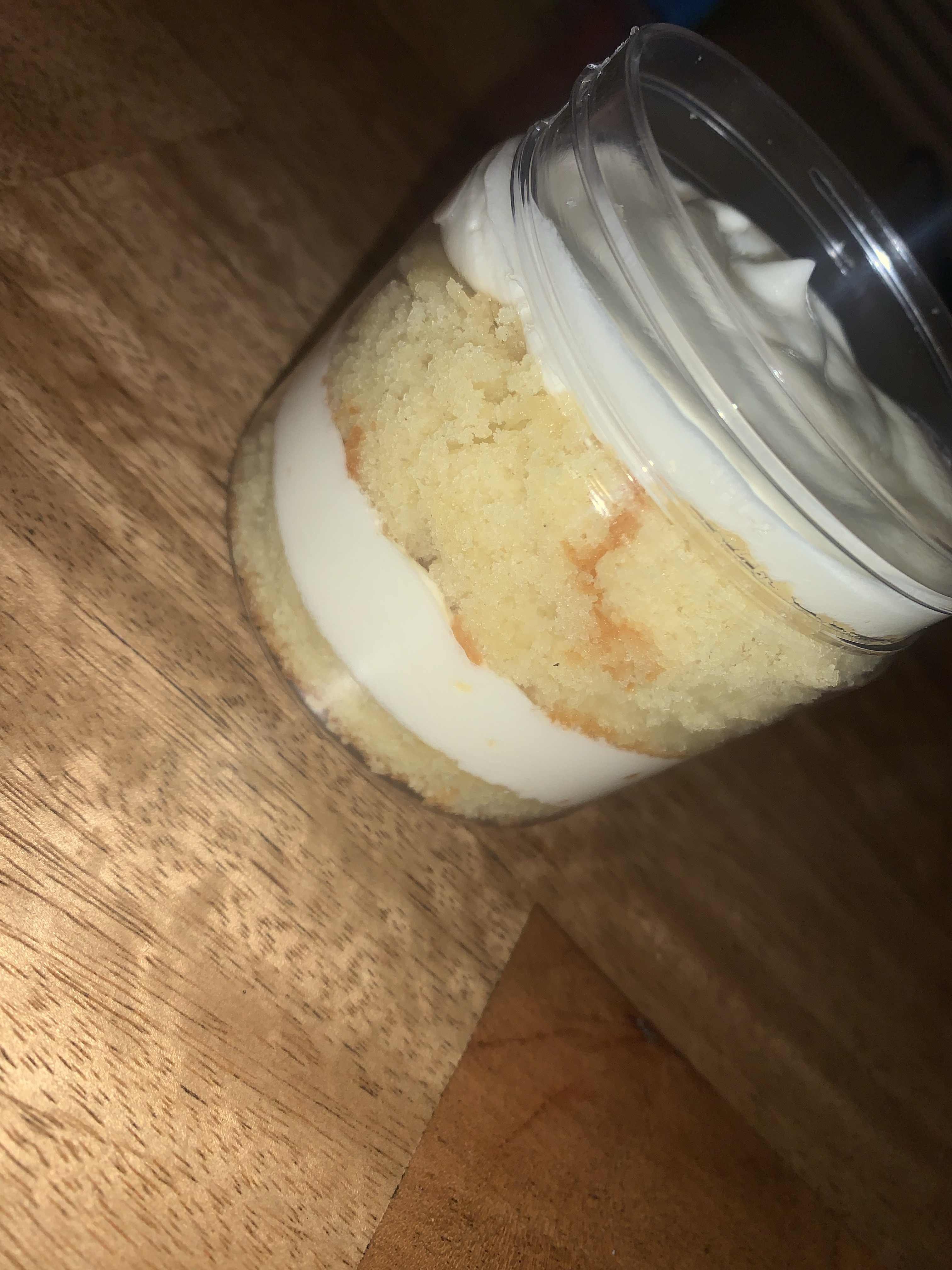Classic Vanilla Cupcake 