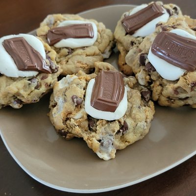 S'more. Half Dozen 