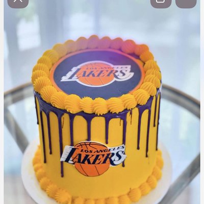 Lakers Cake 