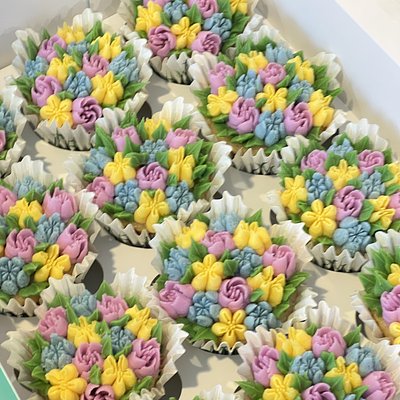 Petite Blooms