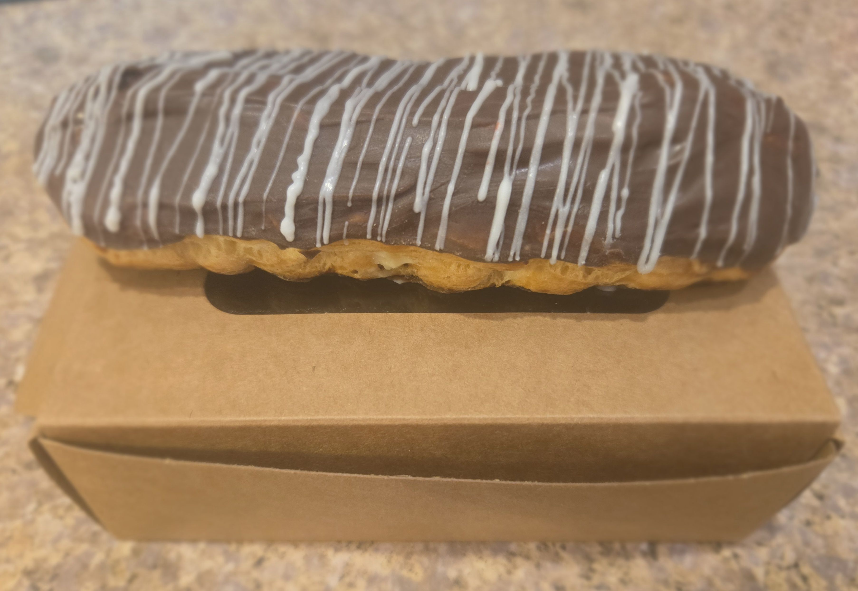 Eclairs (2ct)