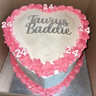 10” Heart Cake