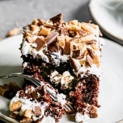 Chocolate Caramel (AKA“Better Than Sex”) Cake